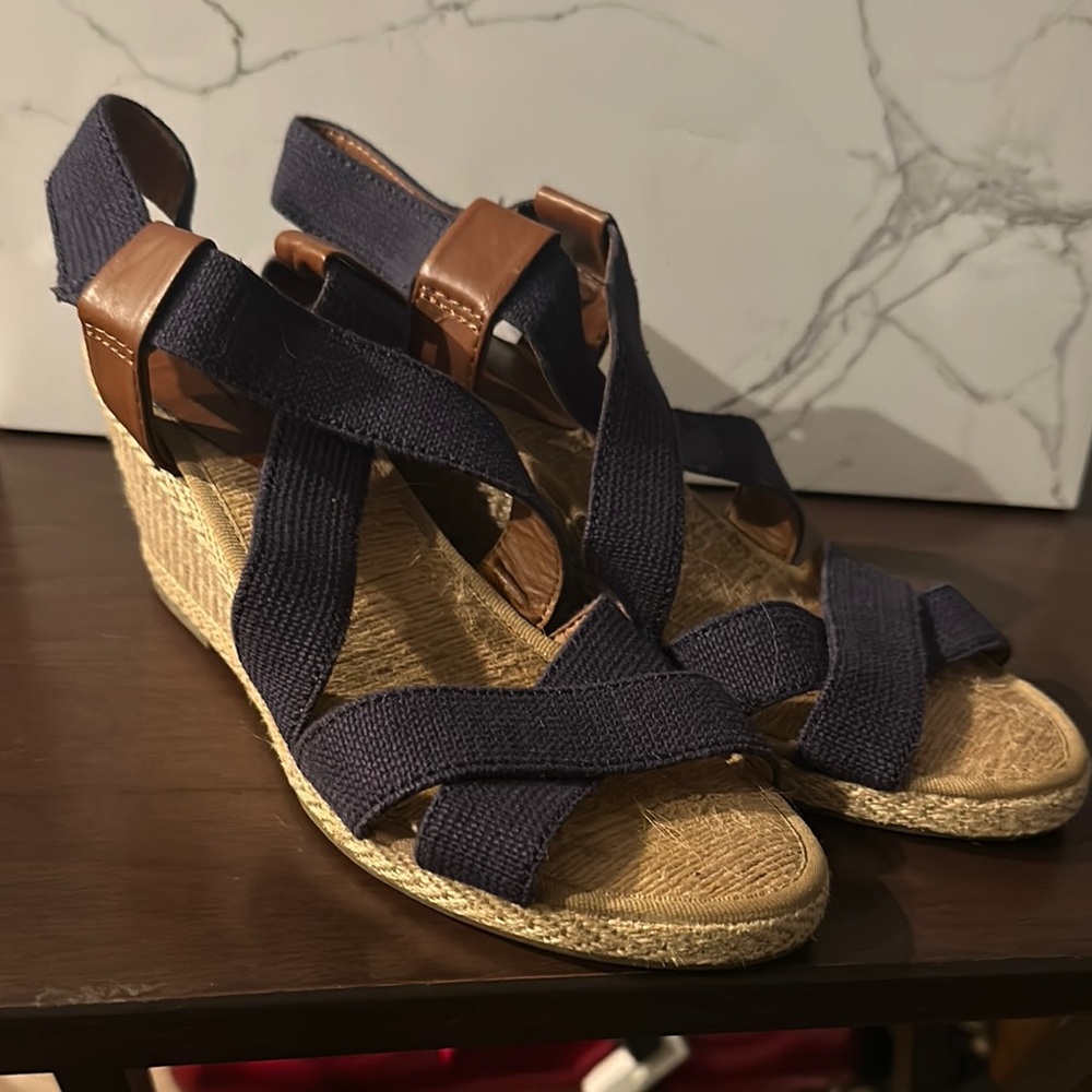 Lucky Brand Navy and Tan Wedge Sandals